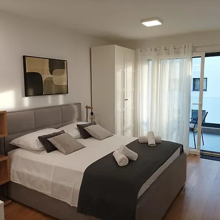 Apartment Alta *